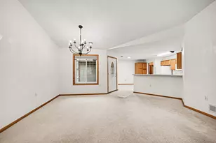 25555 Park Ln, Shorewood, MN 55331 - Photo 15