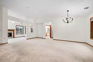 25555 Park Ln, Shorewood, MN 55331 - Photo 9