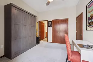 270 4th St E, Saint Paul, MN 55101 - Photo 23