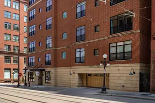 270 4th St E, Saint Paul, MN 55101 - Photo 31