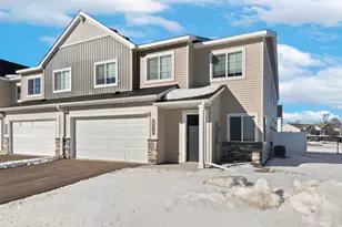 25539 Pine Ridge Rd, Zimmerman, MN 55398 - Photo 5