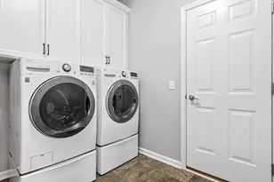 18072 Hyde Park Ave, Lakeville, MN 55044 - Photo 19