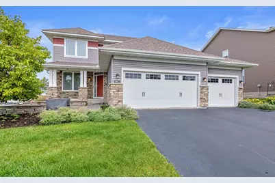 18072 Hyde Park Avenue, Lakeville, MN 55044 - Photo 1