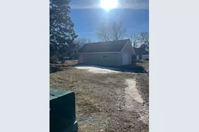 1356 6th Avenue N, Windom, MN 56101 - Photo 5