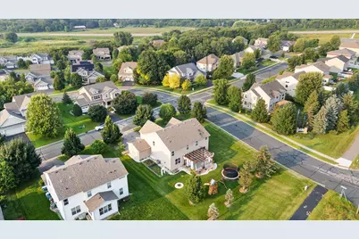 8490 Moraine Circle, Shakopee, MN 55379 - Photo 5