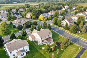 8490 Moraine Cir, Shakopee, MN 55379 - Photo 5