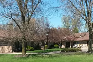 512 E 2nd Ave, Osakis, MN 56360 - Photo 1