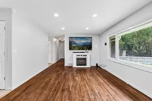 3213 W Old Shakopee Rd, Bloomington, MN 55431 - Photo 41