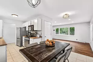 3213 W Old Shakopee Rd, Bloomington, MN 55431 - Photo 7