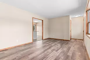 1231 Laurel Ave, Saint Paul Park, MN 55071 - Photo 7