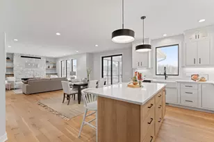 2643 Timber Oaks Rd SW, Rochester, MN 55902 - Photo 11