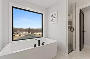 2643 Timber Oaks Rd SW, Rochester, MN 55902 - Photo 21