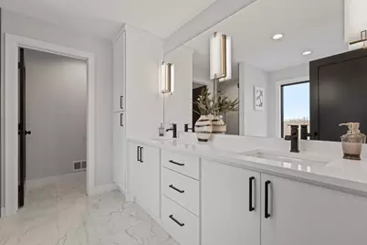 2643 Timber Oaks Road SW, Rochester, MN 55902 - Photo 17