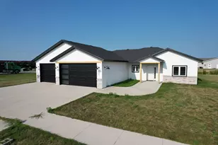 105 16th St N, Breckenridge, MN 56520 - Photo 3