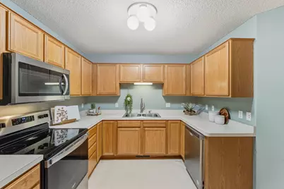 17266 Marshfield Lane, Prior Lake, MN 55372 - Photo 9