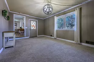 108 Mark Dr NE, Hutchinson, MN 55350 - Photo 9