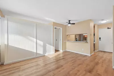 7600 157th Street W #106, Apple Valley, MN 55124 - Photo 7