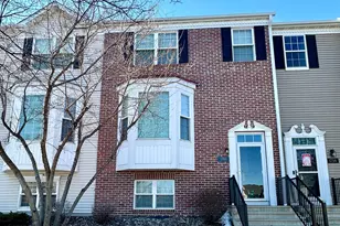 1760 Riverside Dr, Shakopee, MN 55379 - Photo 1