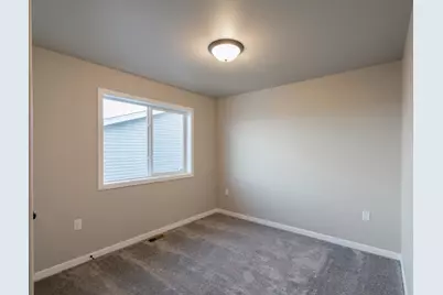 1879 19th Avenue N, Wahpeton,  58075 - Photo 17