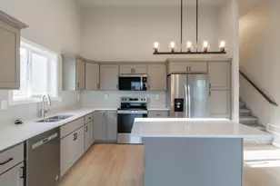 1879 19th Ave N, Wahpeton,  58075 - Photo 5