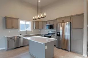 1879 19th Ave N, Wahpeton,  58075 - Photo 3