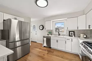 1962 Florence St, White Bear Lake, MN 55110 - Photo 9