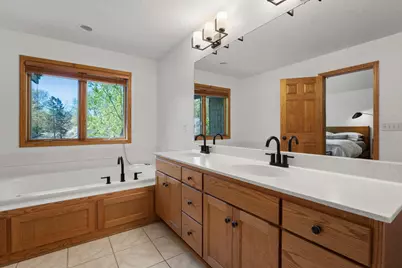300 Dearborn Court, Edina, MN 55343 - Photo 23