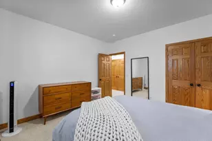 300 Dearborn Ct, Edina, MN 55343 - Photo 35