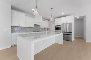 12865 Stutz Ct, Blaine, MN 55449 - Photo 9