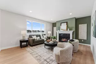 1551 Creekwood Dr, New Richmond, WI 54017 - Photo 5