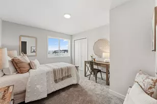 1551 Creekwood Dr, New Richmond, WI 54017 - Photo 13