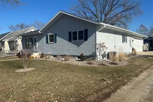 204 NW 2nd St, Adams, MN 55909 - Photo 25