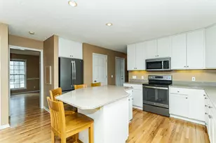 1075 23rd Ave SW, Rochester, MN 55902 - Photo 11