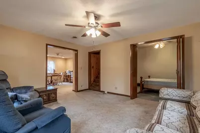 421 S Murphy Street, Lake Crystal, MN 56055 - Photo 13