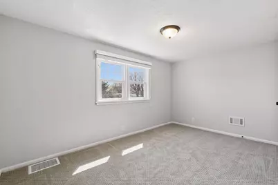 508 E 2nd Street, Waconia, MN 55387 - Photo 21