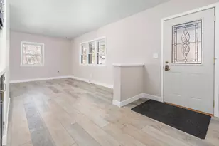 320 3rd St NE, Avon, MN 56310 - Photo 9