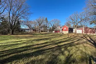 320 3rd St NE, Avon, MN 56310 - Photo 53