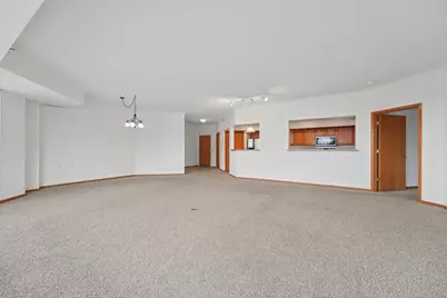 6600 Lyndale Avenue S #402, Richfield, MN 55423 - Photo 7