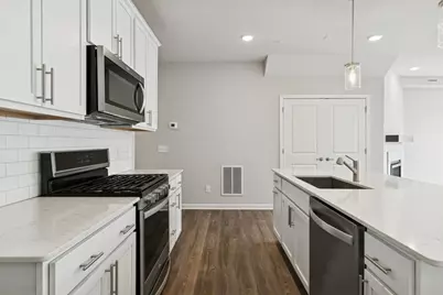 4860 Avery Court, Eagan, MN 55123 - Photo 9