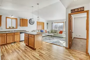 1503 34th Ave S, Moorhead, MN 56560 - Photo 11