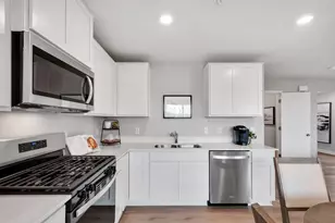 13728 Kaylemore Trl, Rosemount, MN 55068 - Photo 11