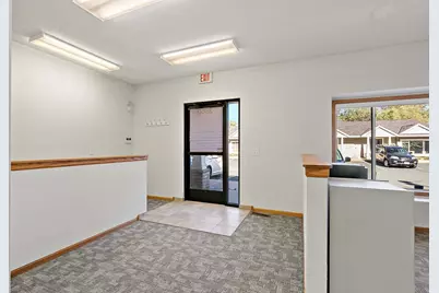 2560 Rice Street, Little Canada, MN 55113 - Photo 15