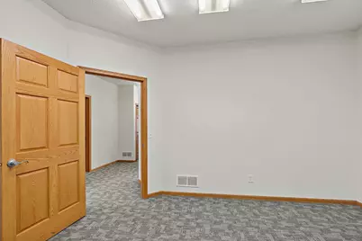 2560 Rice Street, Little Canada, MN 55113 - Photo 23