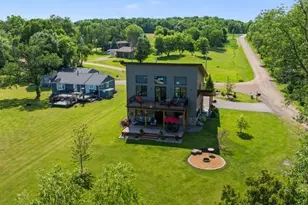 51235 Amber Ave, Stanchfield, MN 55080 - Photo 3