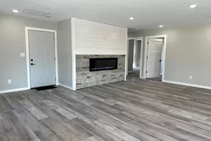 501 Maple Ln, Spring Valley, MN 55975 - Photo 9