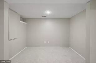 10005 Antrim Ct, Woodbury, MN 55129 - Photo 39