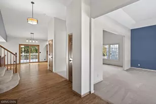 10005 Antrim Ct, Woodbury, MN 55129 - Photo 9