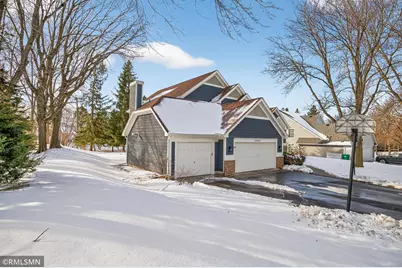 10005 Antrim Court, Woodbury, MN 55129 - Photo 3