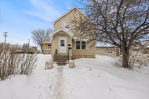 605 5th St S, Virginia, MN 55792 - Photo 3