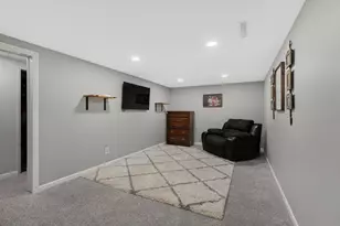 1103 18th St NE, Austin, MN 55912 - Photo 37